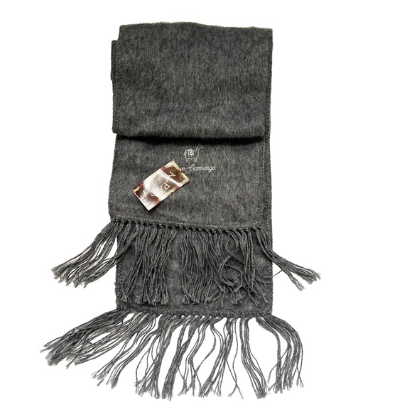 Alpaca Camargo Scarf Solid Gray Rectangle Fluffy Soft Fringe 9"  x  67 " Peru - Picture 1 of 5